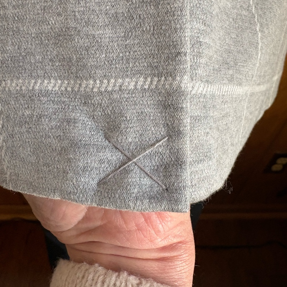 Blazer Grey & White plaid size L women’s, never worn, soft, chic, casual office - Picture 5 of 8